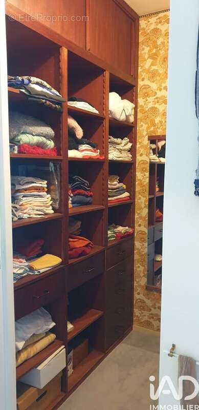 Photo 9 - Appartement à GENNEVILLIERS