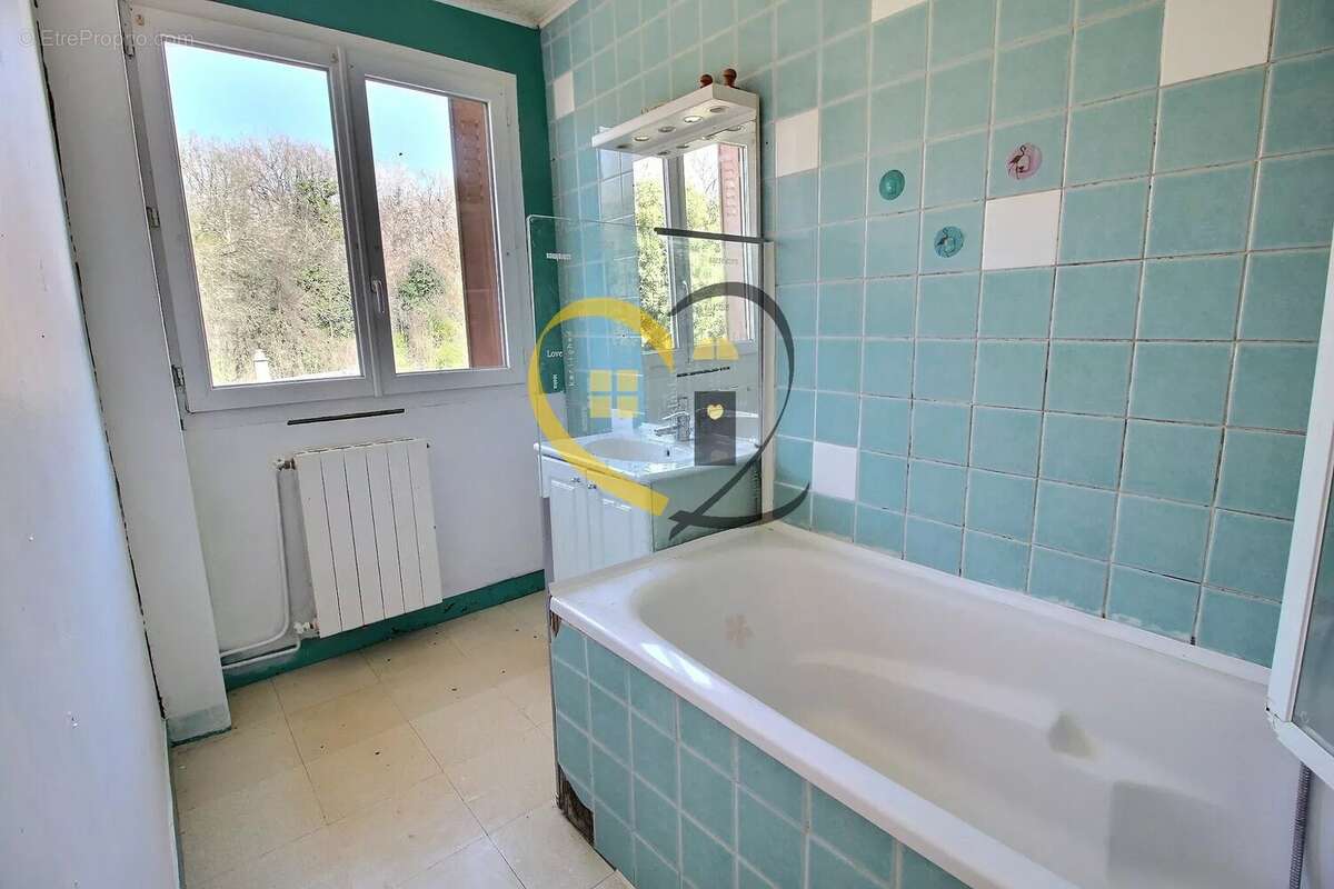 Maison à SOYE-EN-SEPTAINE