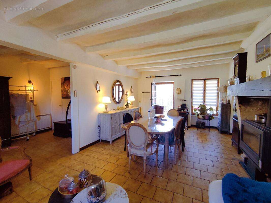 Maison à MARTIZAY