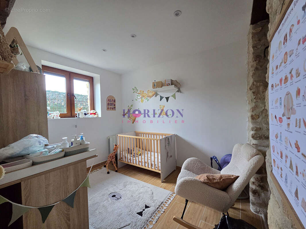 Maison La Chapelle En Serval 6 pièce(s) 115 m2 - photo 5