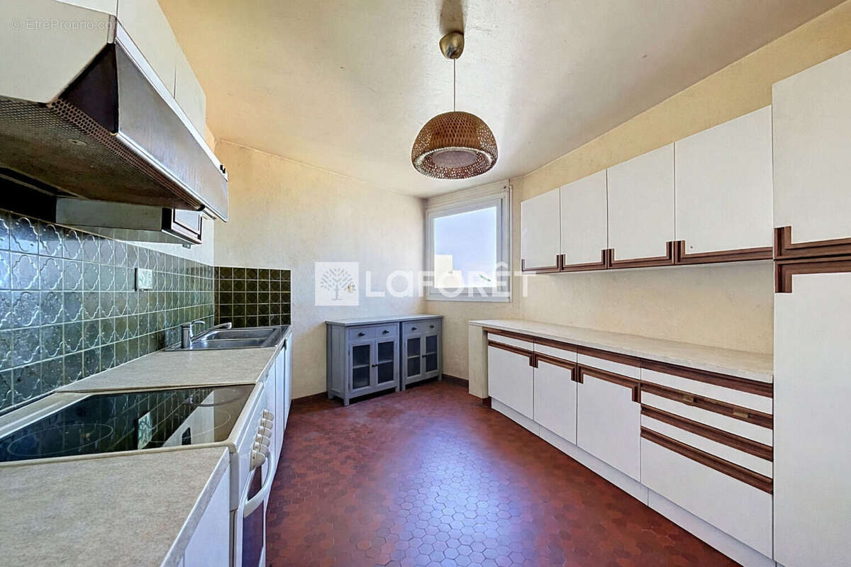 Appartement Rillieux La Pape 4 pièce(s) 81m2 - photo 6