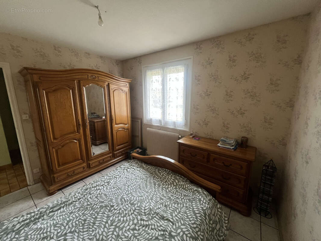 Maison à CHAROLLES