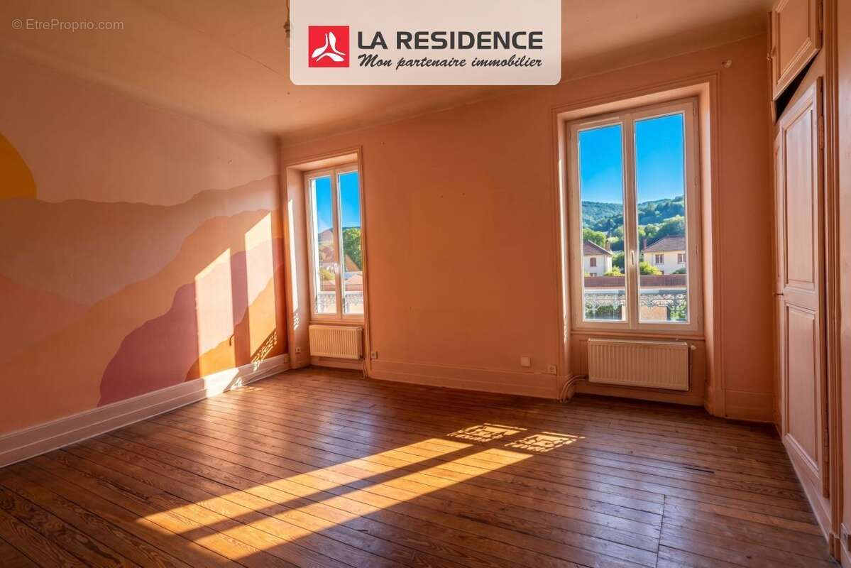 Appartement 75 m² à Tournon-Sur-Rhone  - photo 3