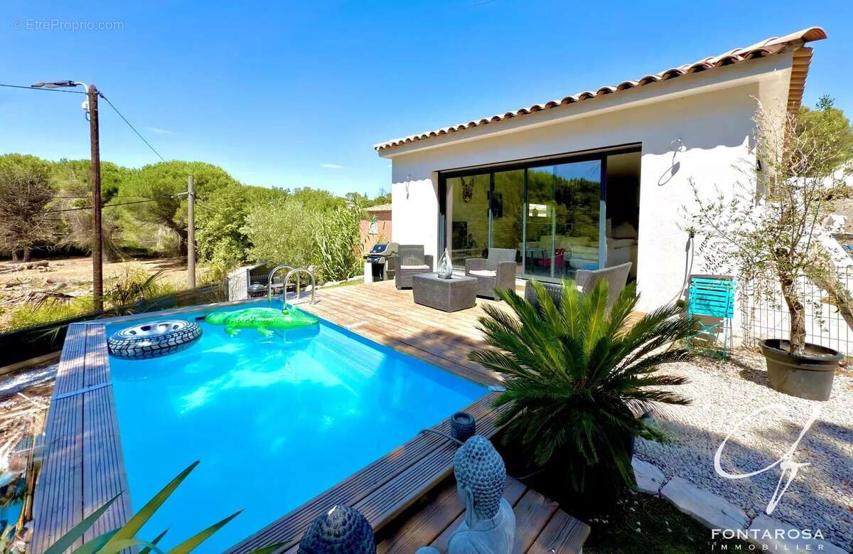 Maison à PUGET-SUR-ARGENS