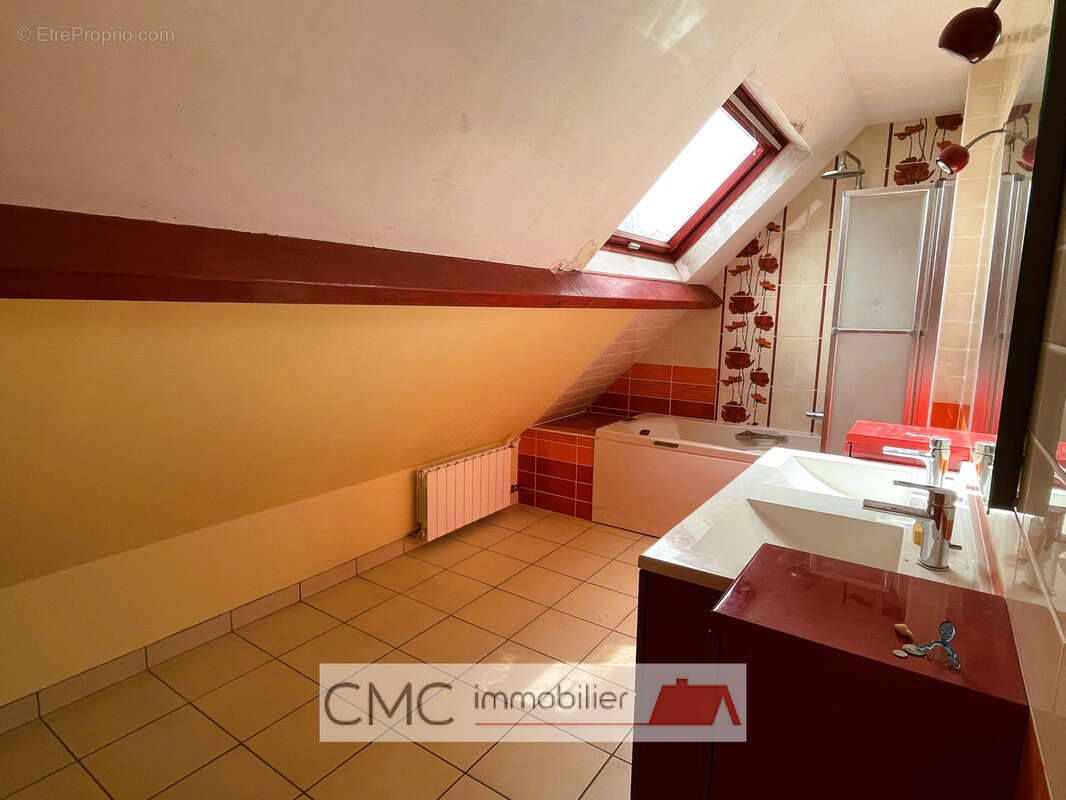 Maison à CORANCEZ