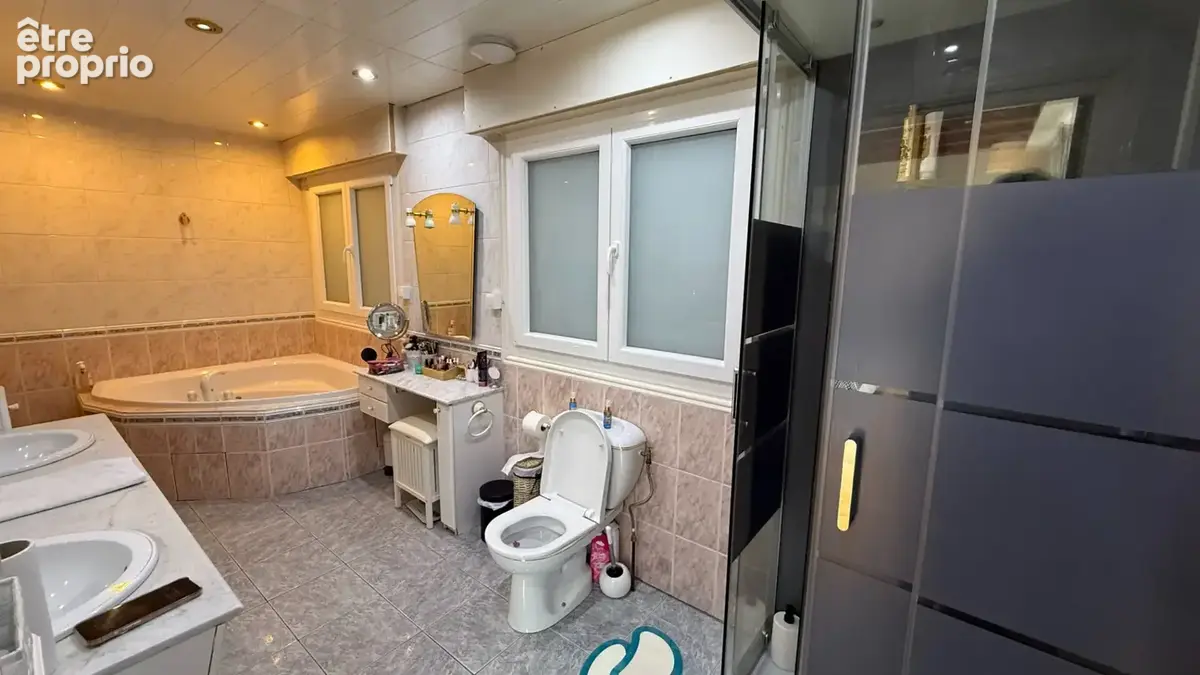 Maison Lamorlaye 7 pièce(s) 301 m2 - photo 10