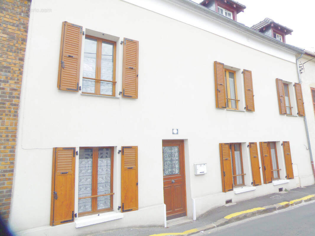 Maison à NEUILLY-SUR-MARNE