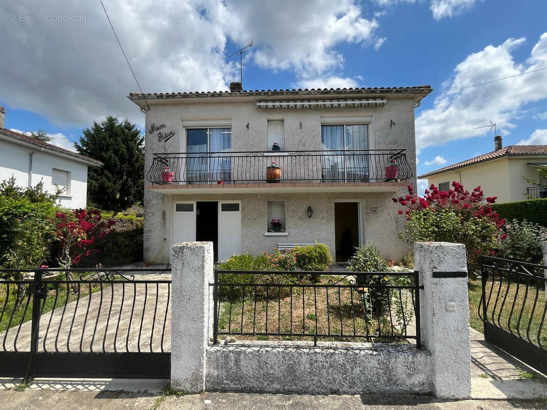 Maison à VILLENEUVE-SUR-LOT