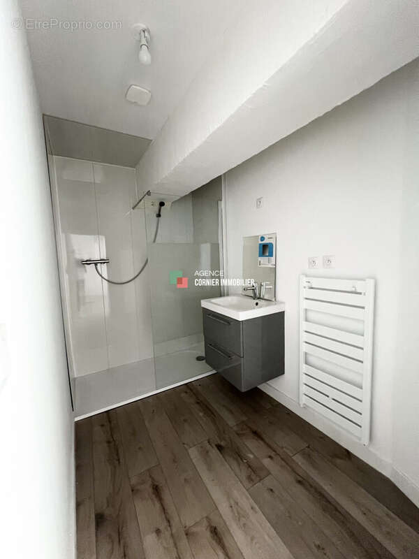 Appartement à NOYAL-SUR-VILAINE