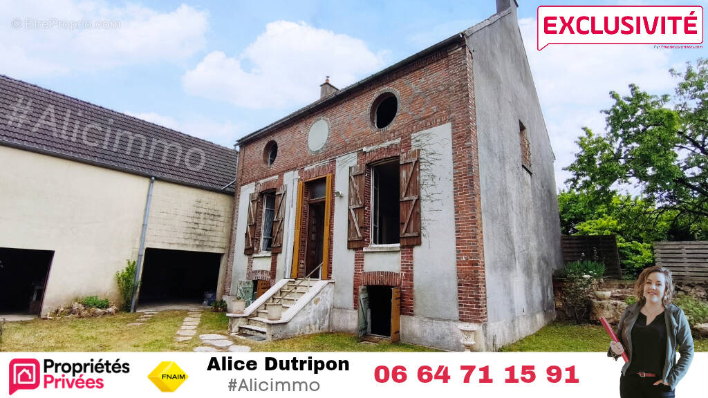 Maison à BARBONNE-FAYEL