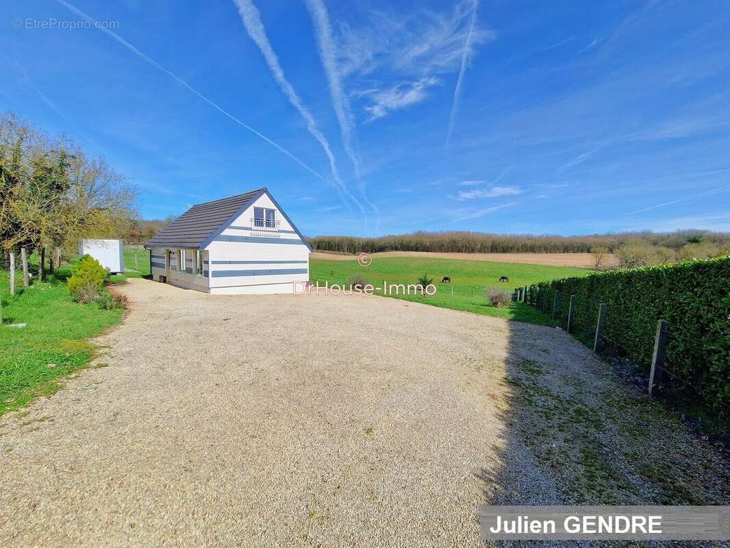 Maison 75 m² à Saint-Pierre-D'exideuil  - photo 14