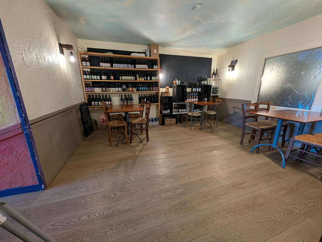 Commerce à PLELAN-LE-GRAND