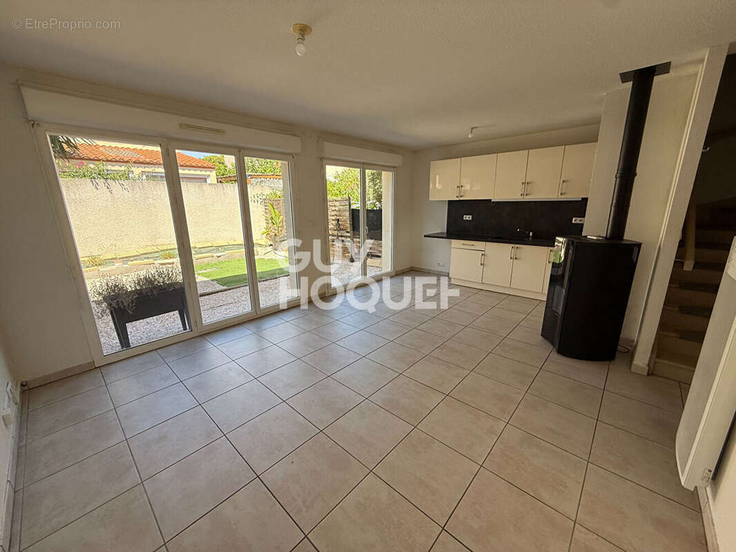 Charmante maison F4  avec jardin, garage, parking. EXCLUSIVITE à vendre à Perpignan (66000) Quartier St-Louis de Gonzague. - photo 4