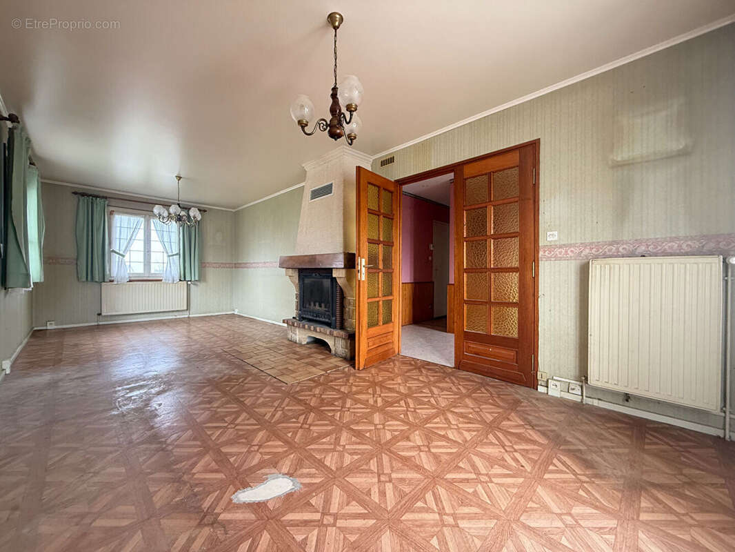 Maison à MONT-SUR-MEURTHE