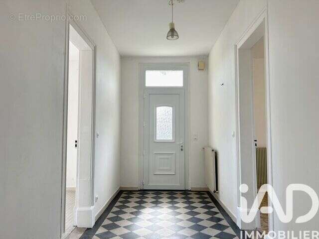 Photo 3 - Maison à PETIT-PALAIS-ET-CORNEMPS