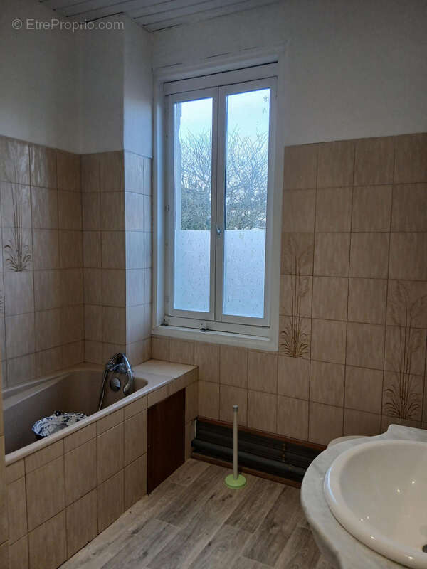 A vendre - maison st symphorien - photo 8