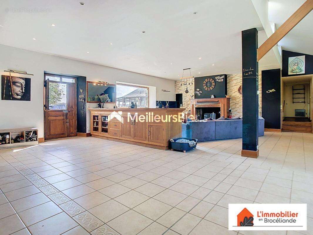 Maison à PLELAN-LE-GRAND