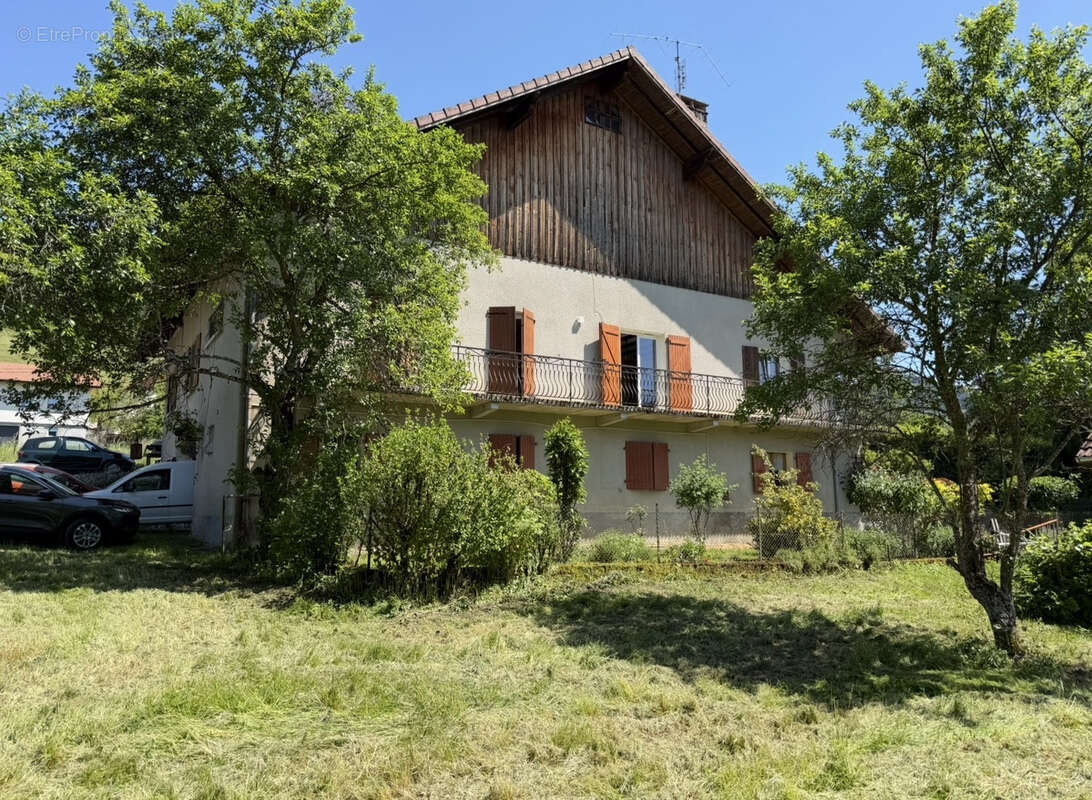Maison à VIUZ-EN-SALLAZ