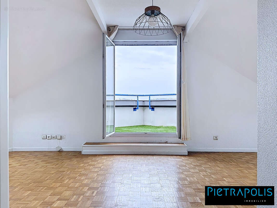 Appartement à LYON-8E