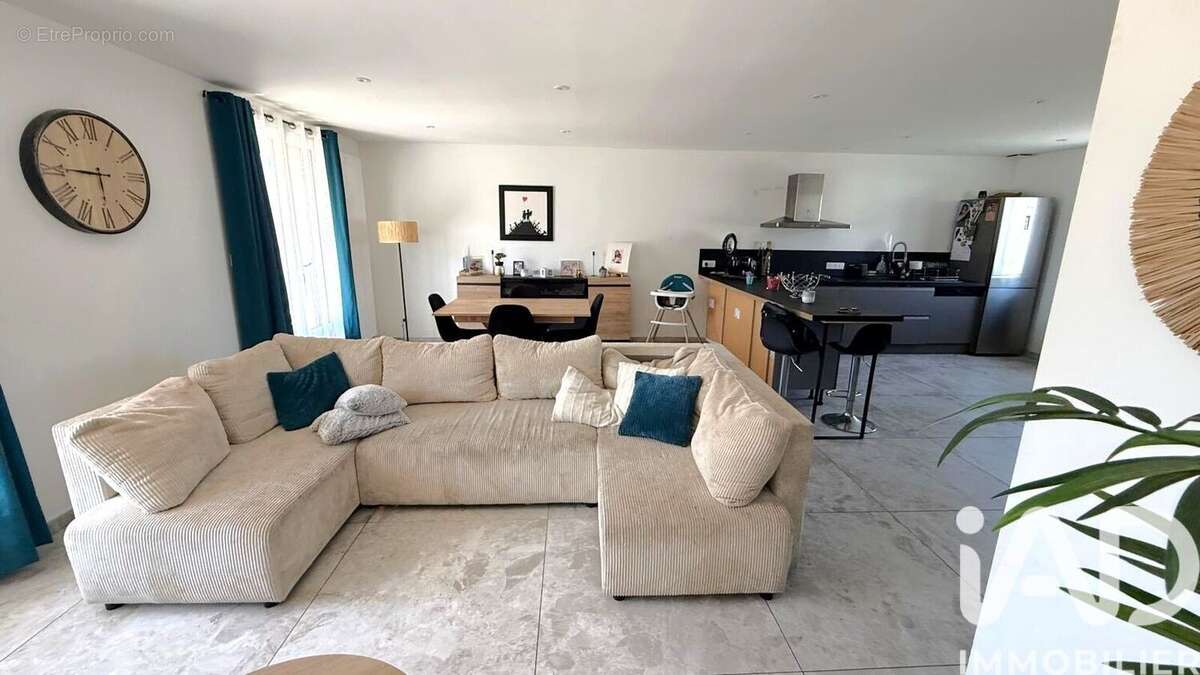 Photo 3 - Maison à SENS