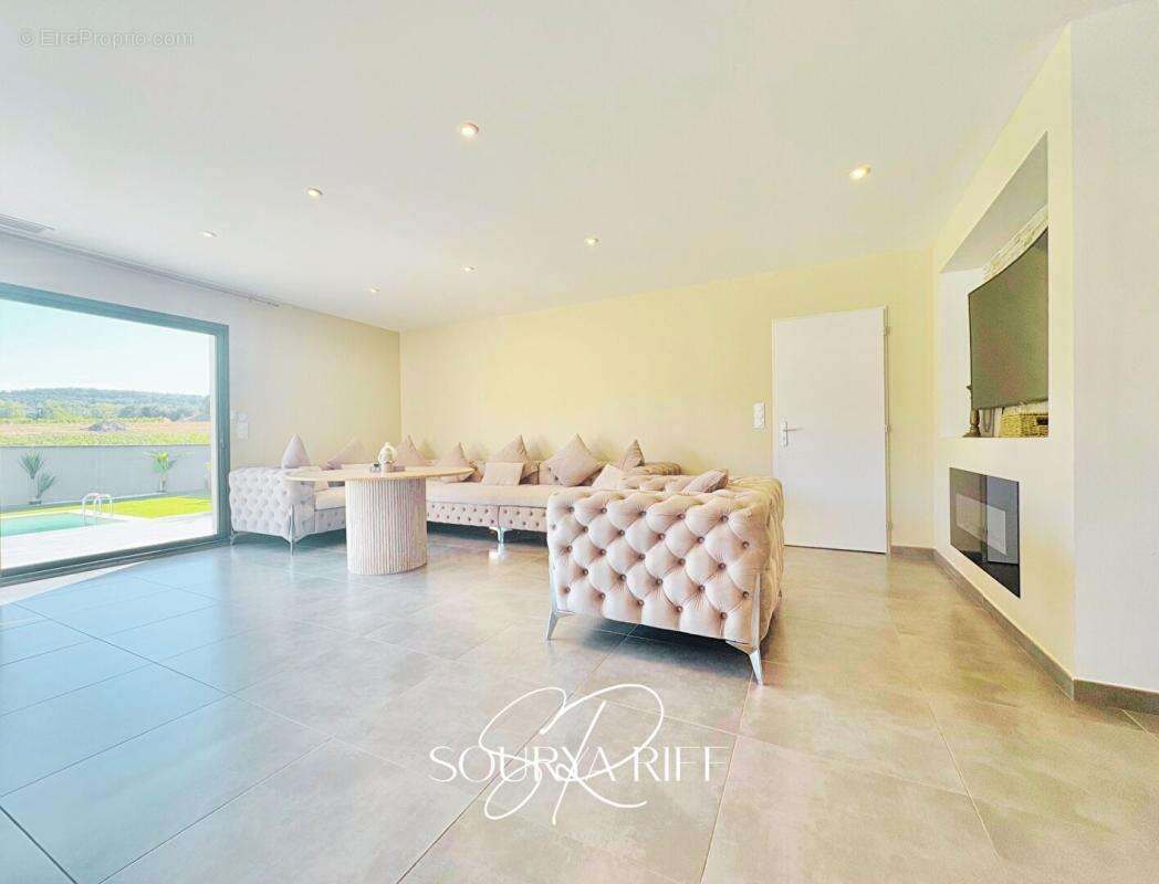 Maison à CARCASSONNE