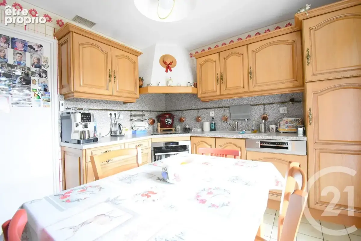 Maison 4 pièces 117 m² à vendre à Cusset (03300) - photo 5