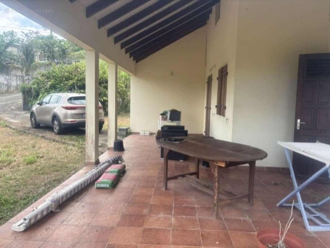Maison à vendre 4 pièces LE ROBERT (972), petite vue mer !!! - photo 2
