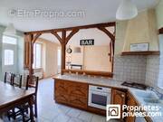 Maison à MEHUN-SUR-YEVRE