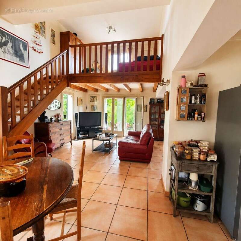 Photo 4 - Maison à ROQUEBRUN