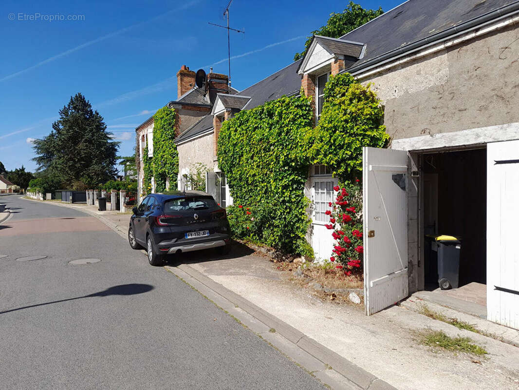 Maison à DRY