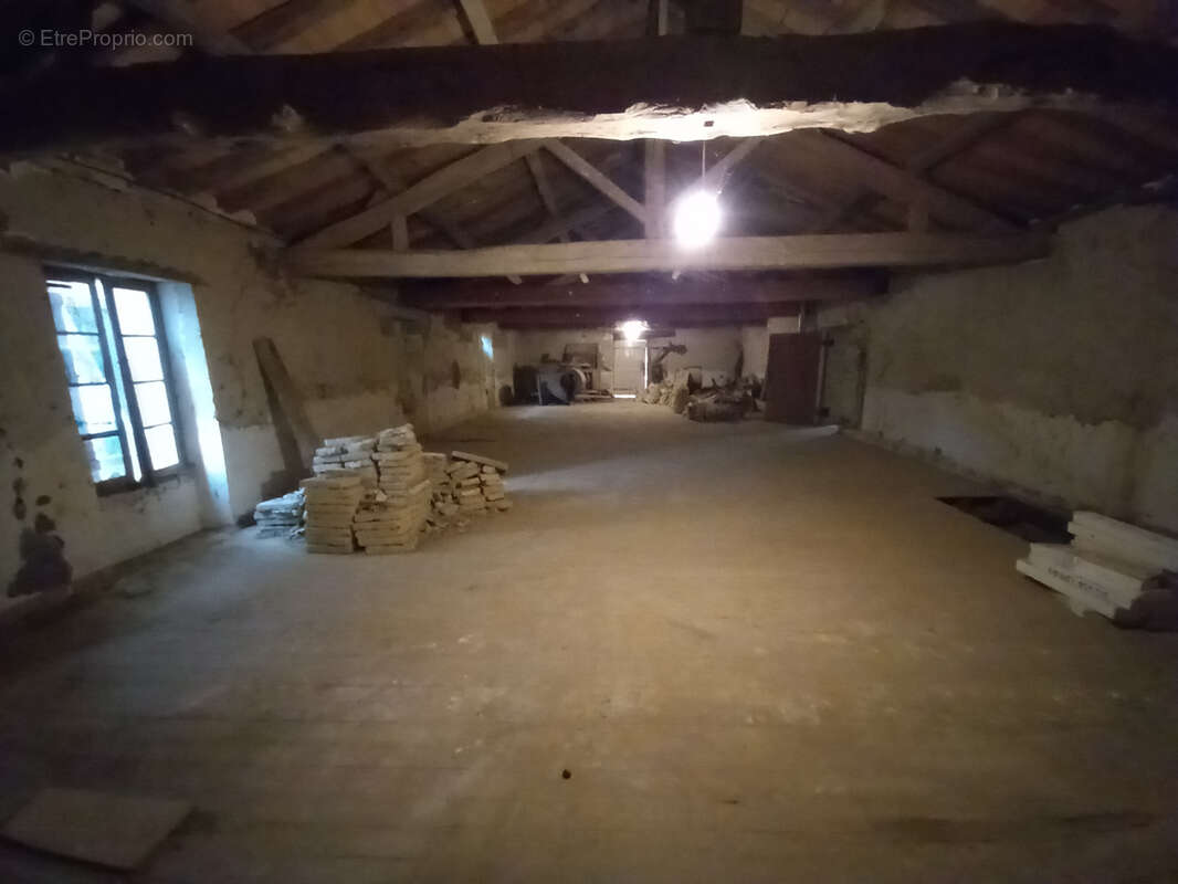 Maison à AUGNAX