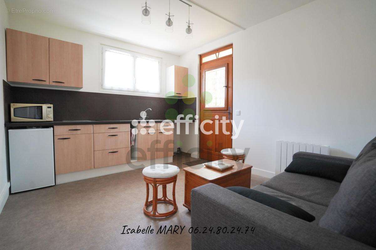 Maison à FRESNES