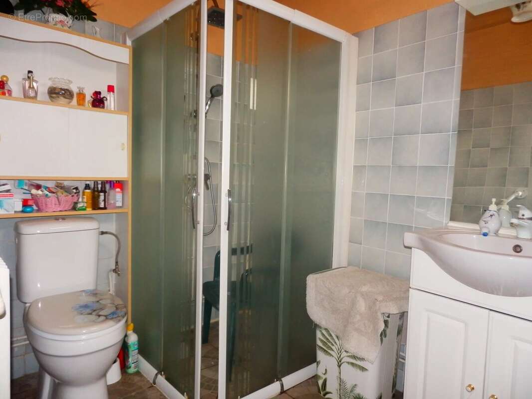 Maison à LA CHAPELLE-REANVILLE