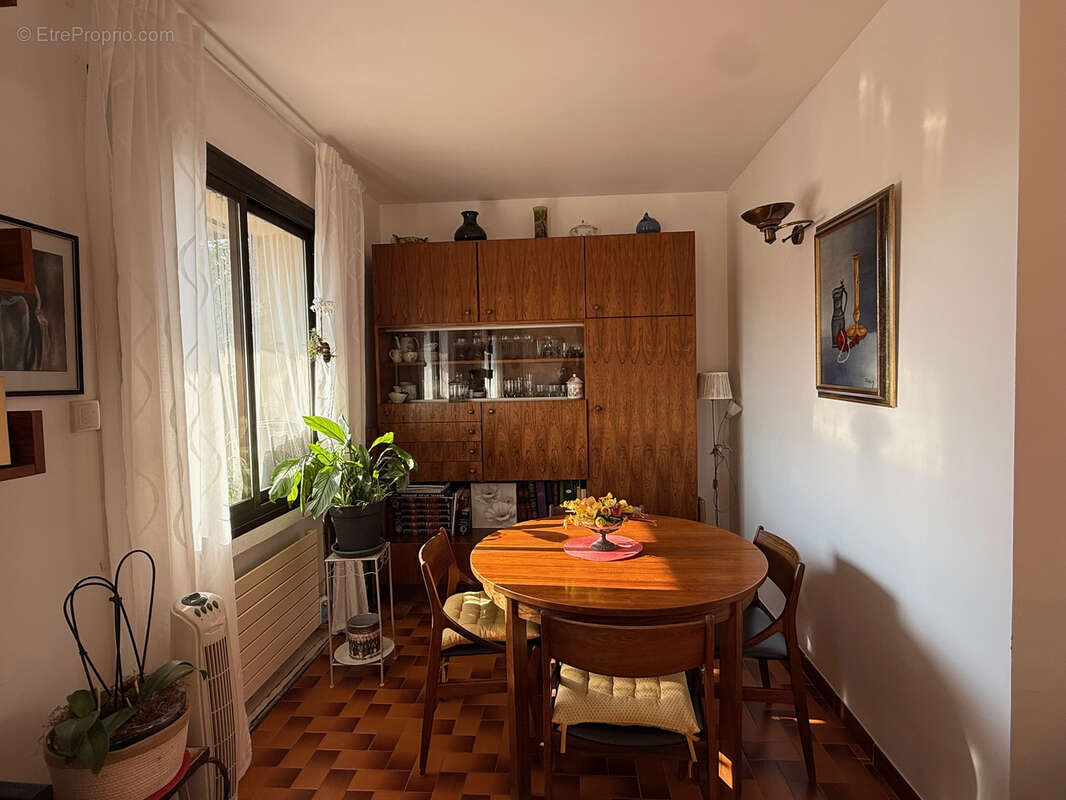 Appartement à OLLIOULES