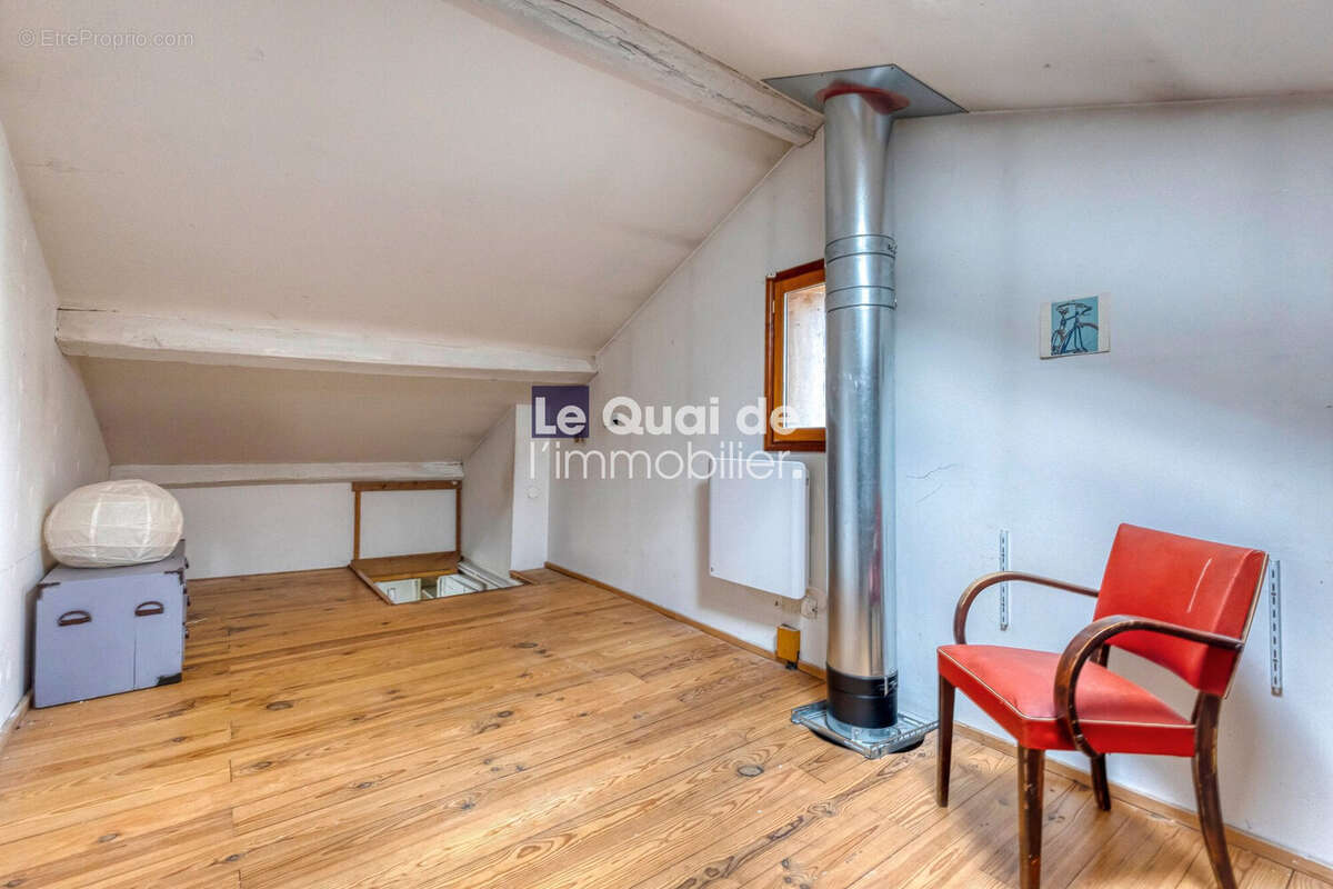 Appartement à VARCES-ALLIERES-ET-RISSET