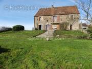 Maison à VIC-DE-CHASSENAY