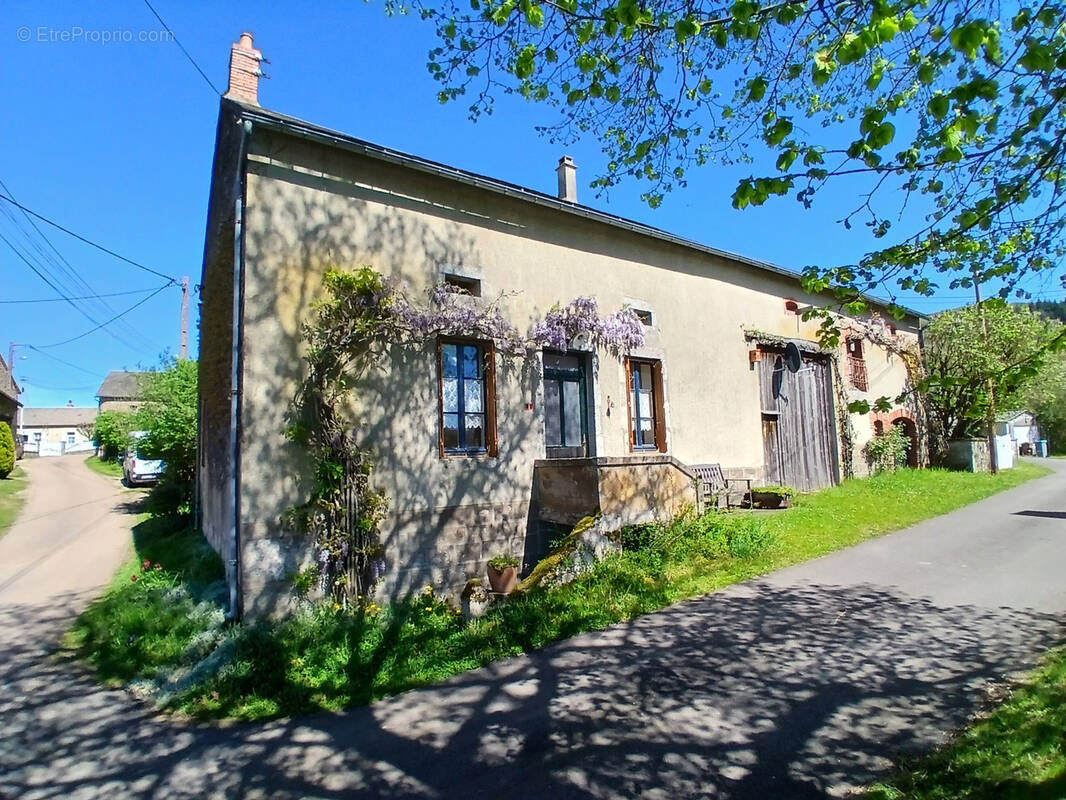 Maison à MHERE