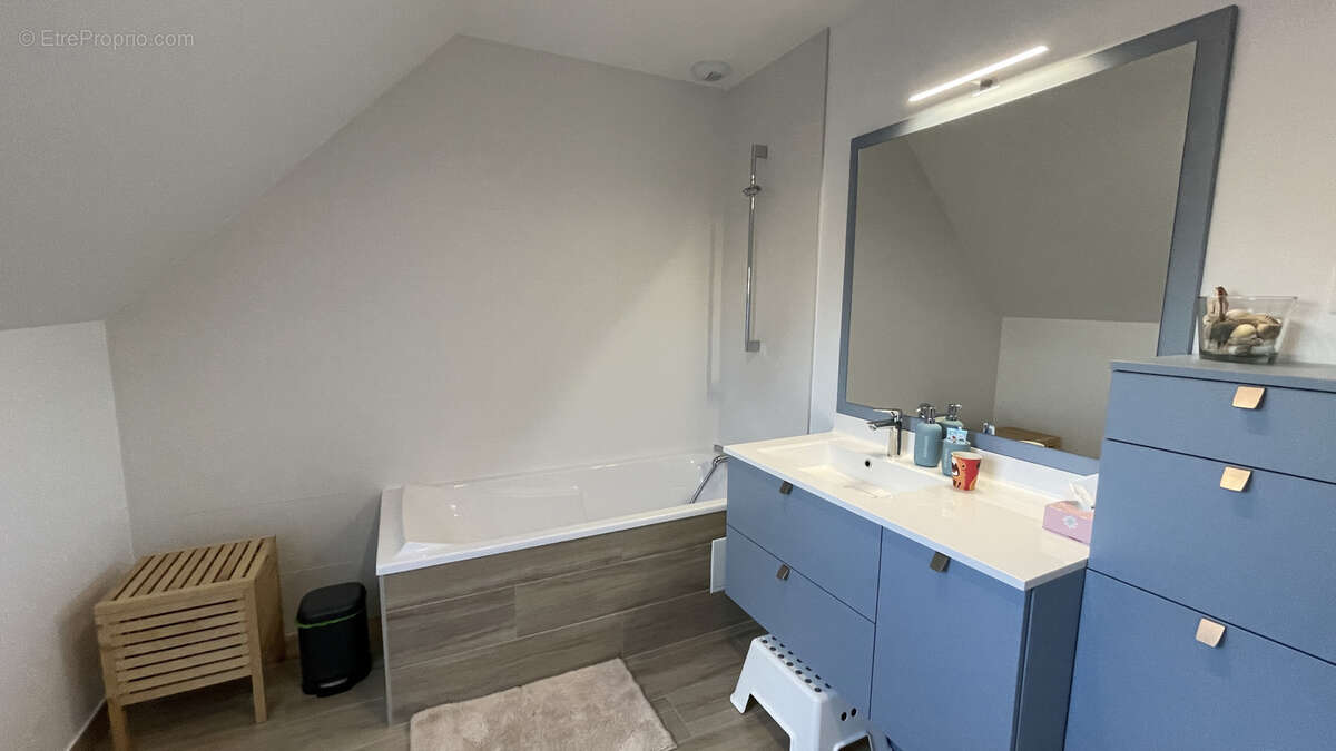 Maison à SAULX-MARCHAIS