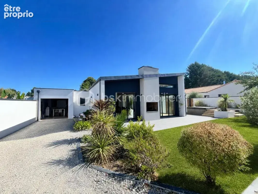 Maison à SAINT-AIGNAN-GRANDLIEU
