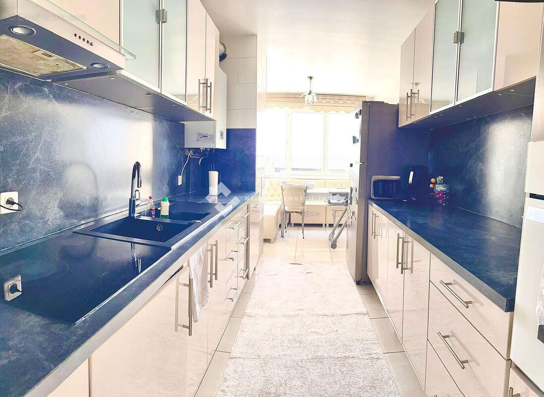 Appartement 114 m² à Garges-Les-Gonesse  - photo 6
