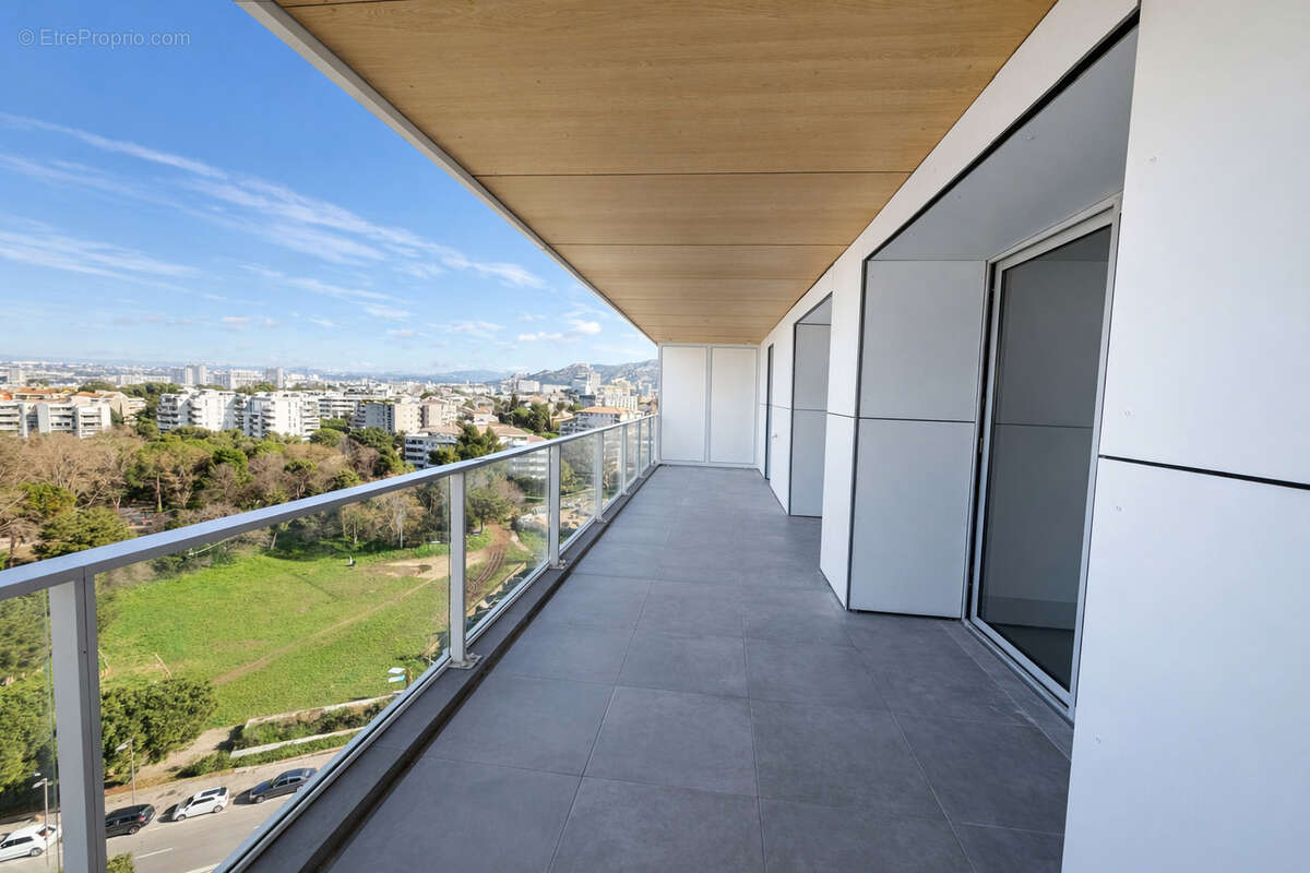 Appartement à MARSEILLE-8E