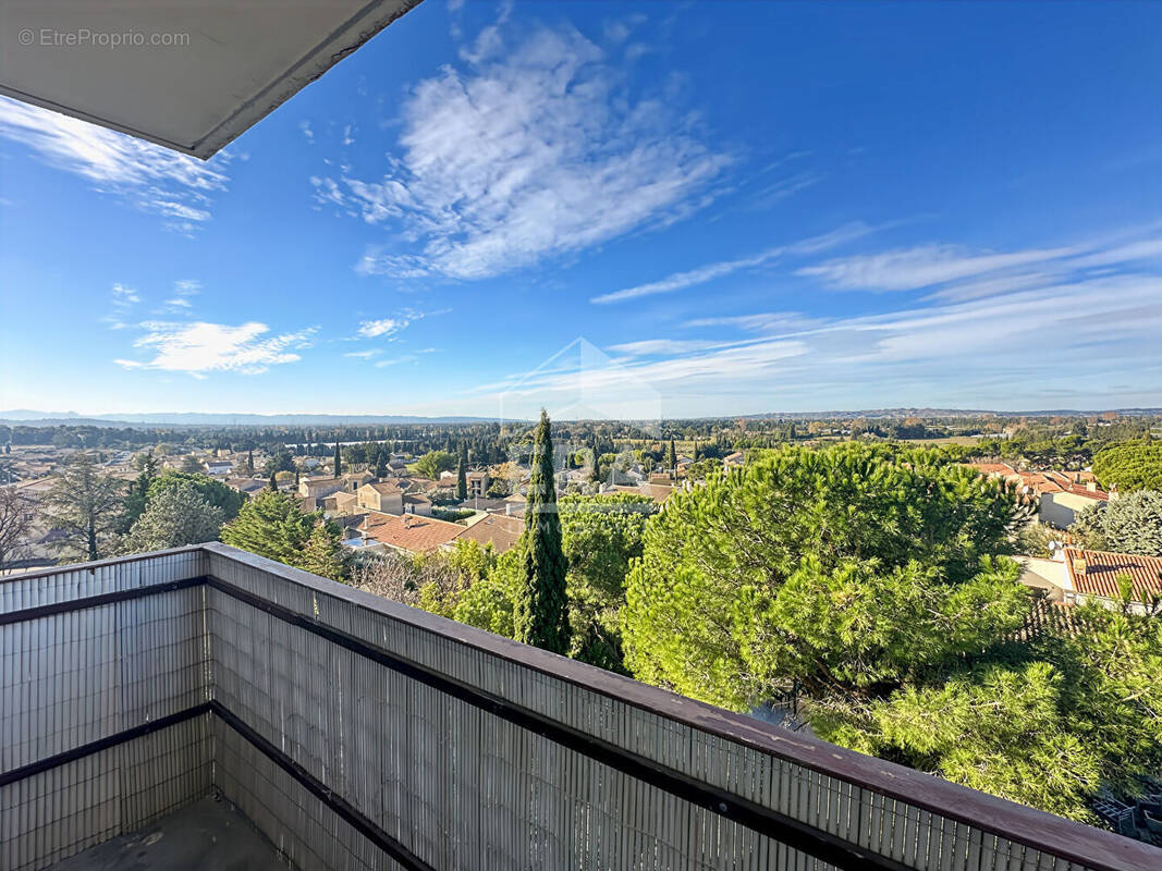 Appartement à CHATEAURENARD