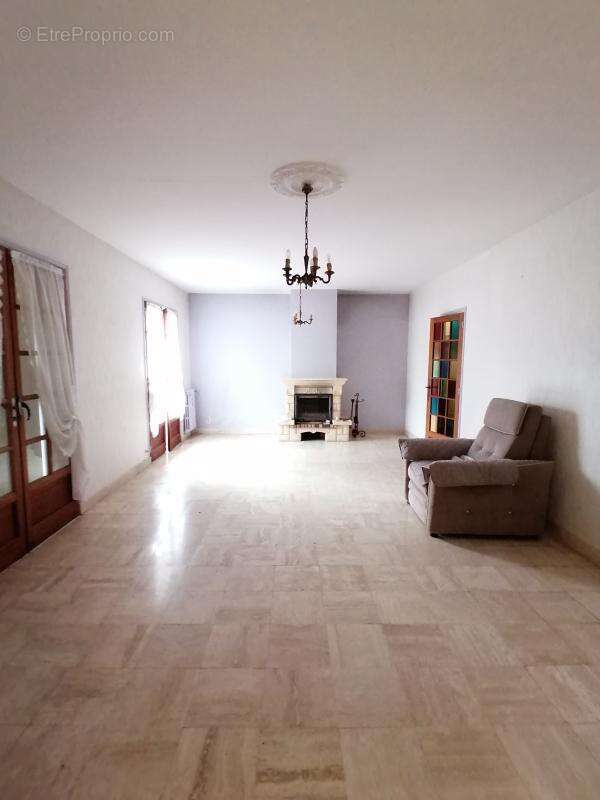 Maison à MIGNE-AUXANCES