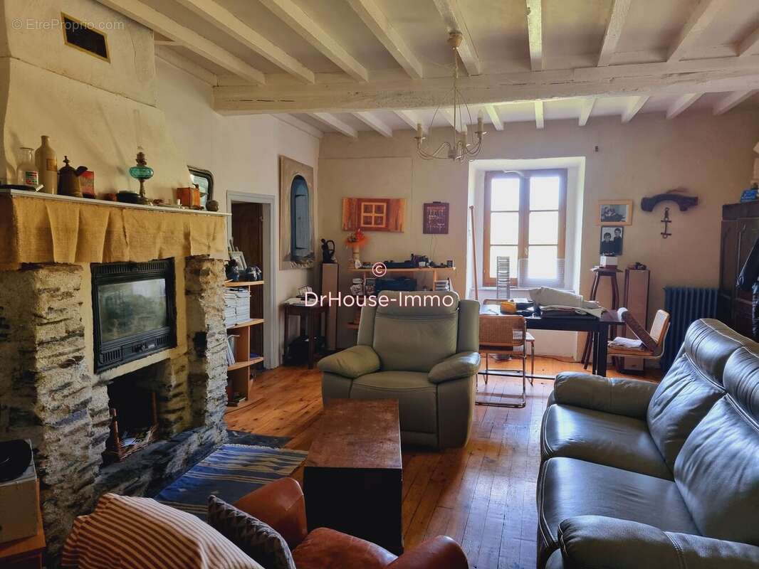 Maison à LABASTIDE-ESPARBAIRENQUE