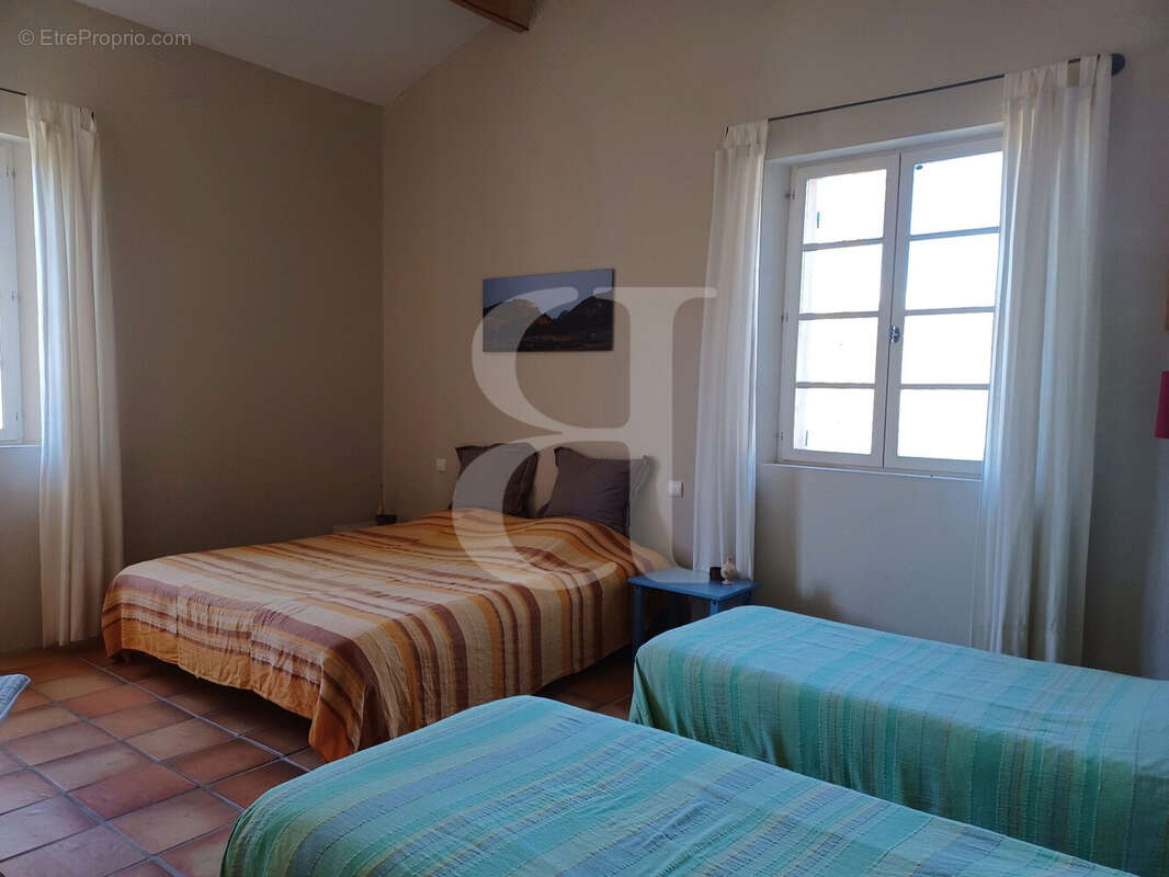 Maison à BUIS-LES-BARONNIES