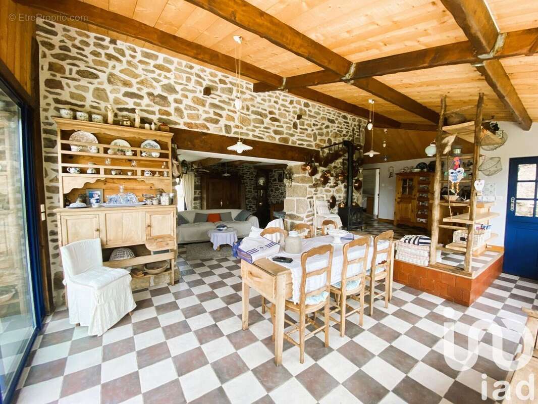 Photo 3 - Maison à PLEDELIAC