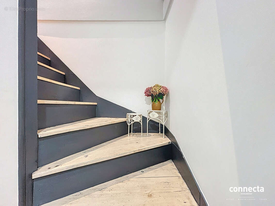 Maison à POCE-SUR-CISSE