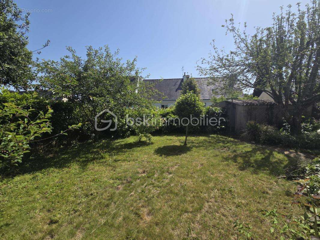 Lorient – Maison familiale de 124,50 m² avec vie de plain-pied, quatre chambres, Garage et Jardin - photo 3