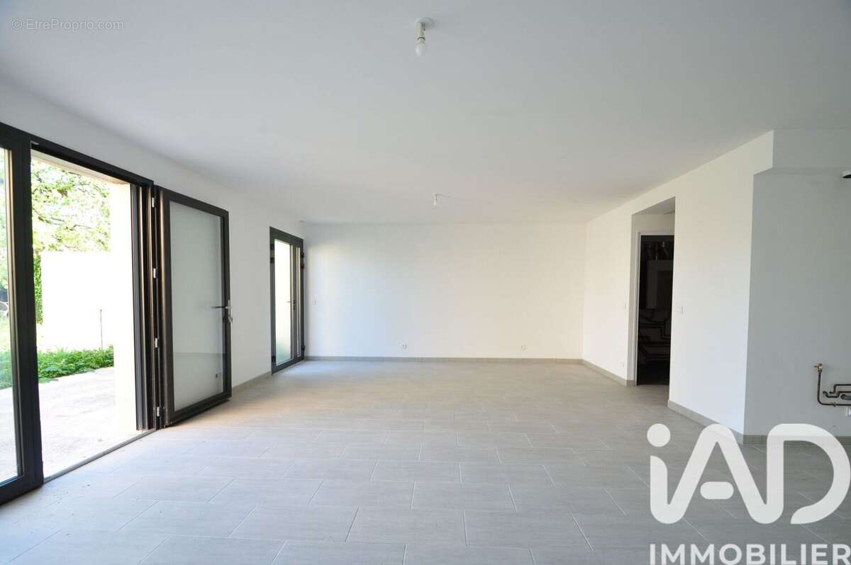 Photo 2 - Maison à COUPVRAY