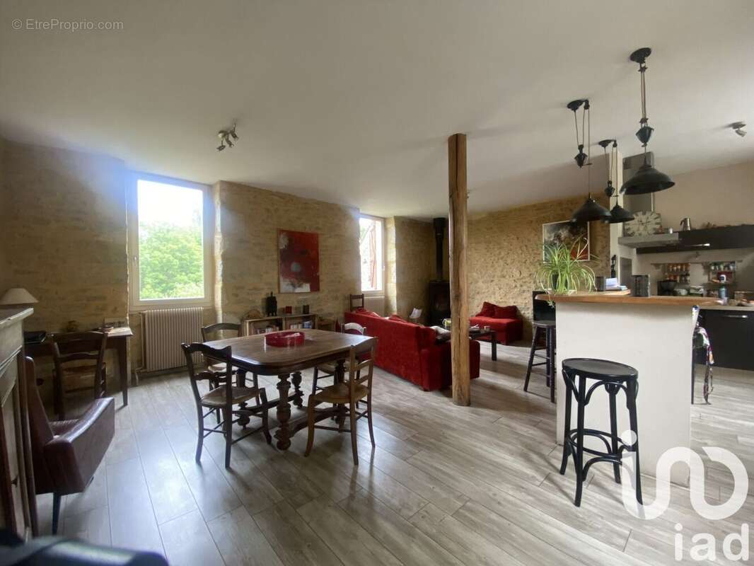 Photo 2 - Maison à LAMOTHE-FENELON